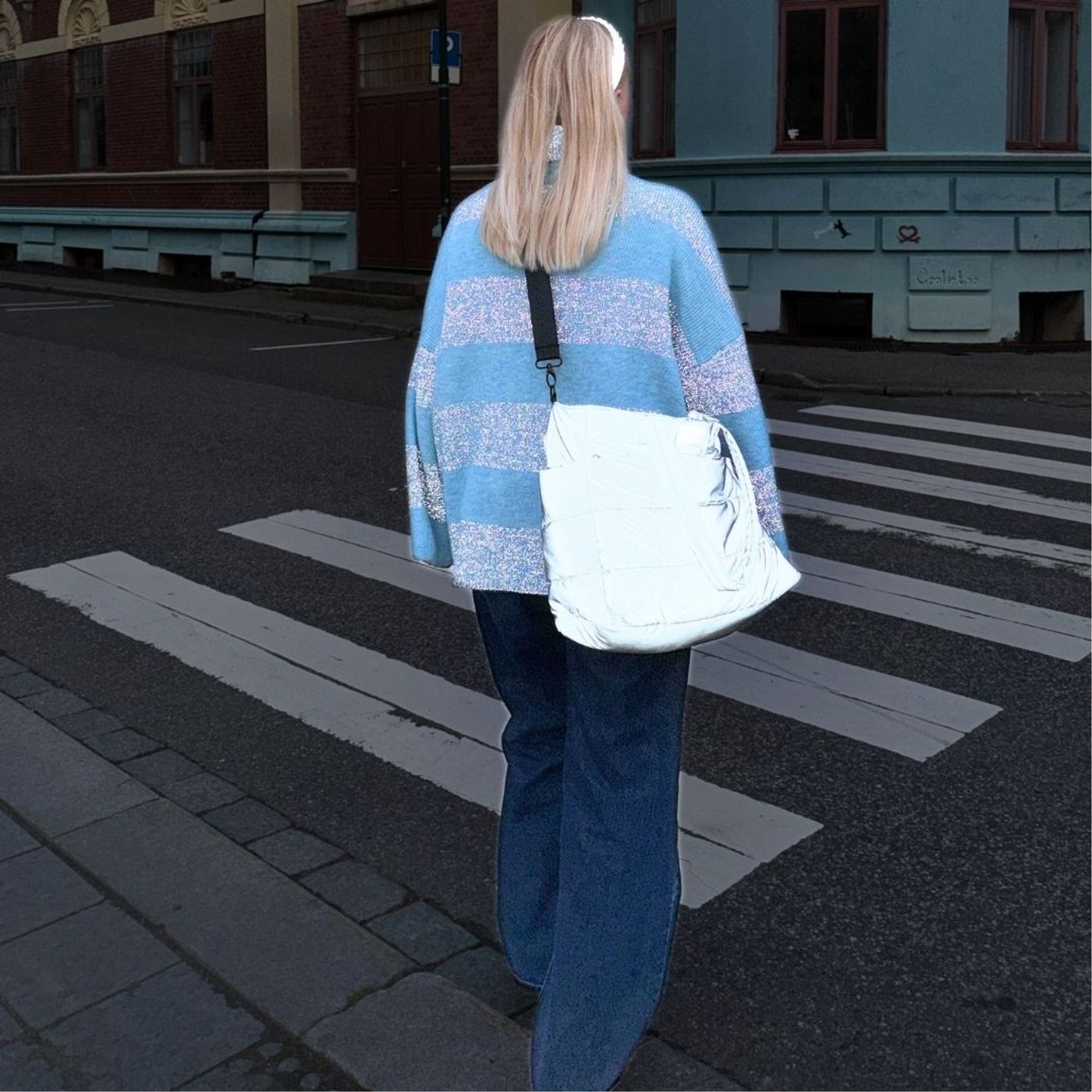 På farten zip veske med refleks, grå
