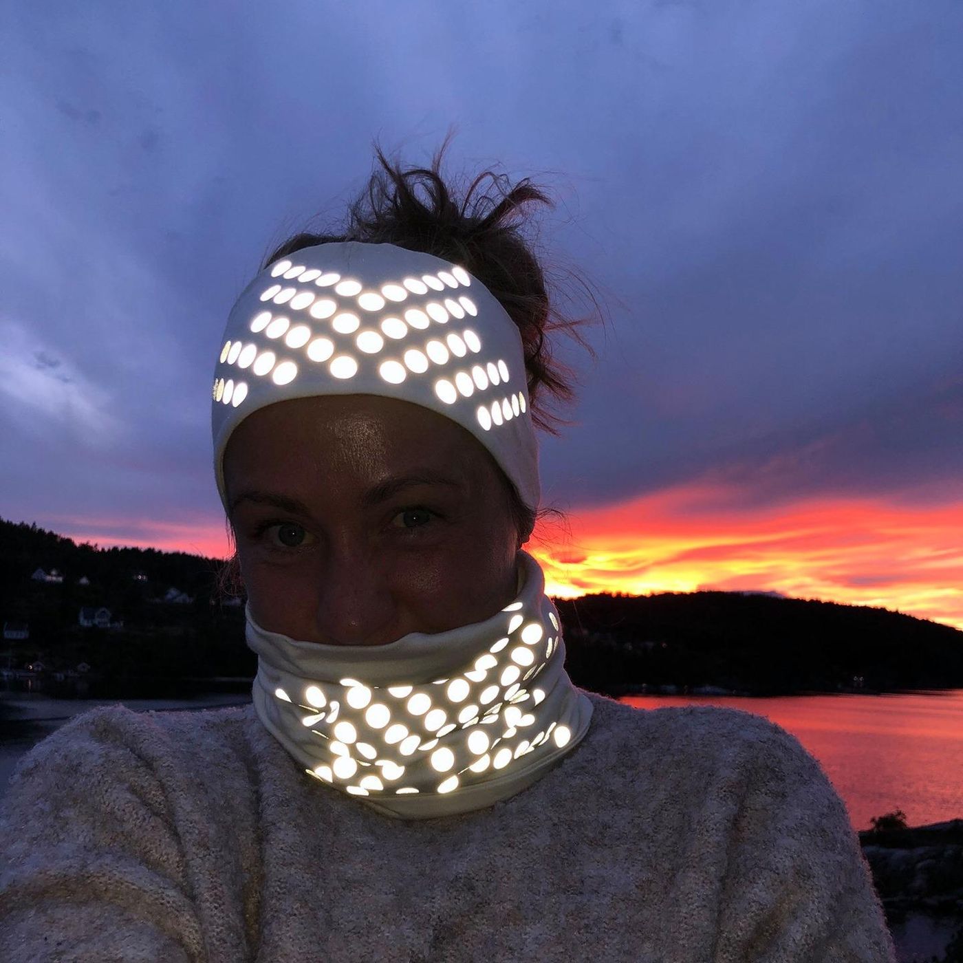 Morild Sølvfaks Hals med refleks, sand